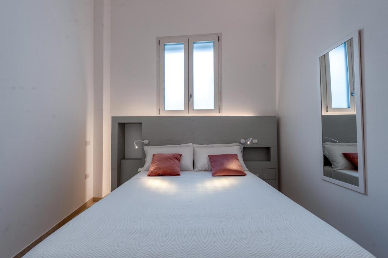 The Secret Door 12 Apartment Cellino San Marco Exterior photo